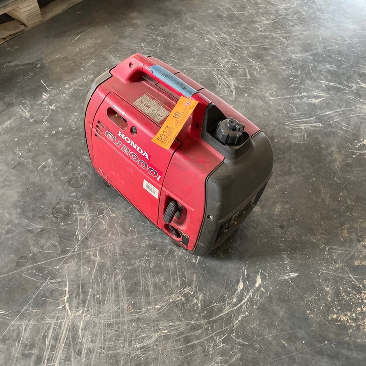 #5813 • Honda EU2000 Generator