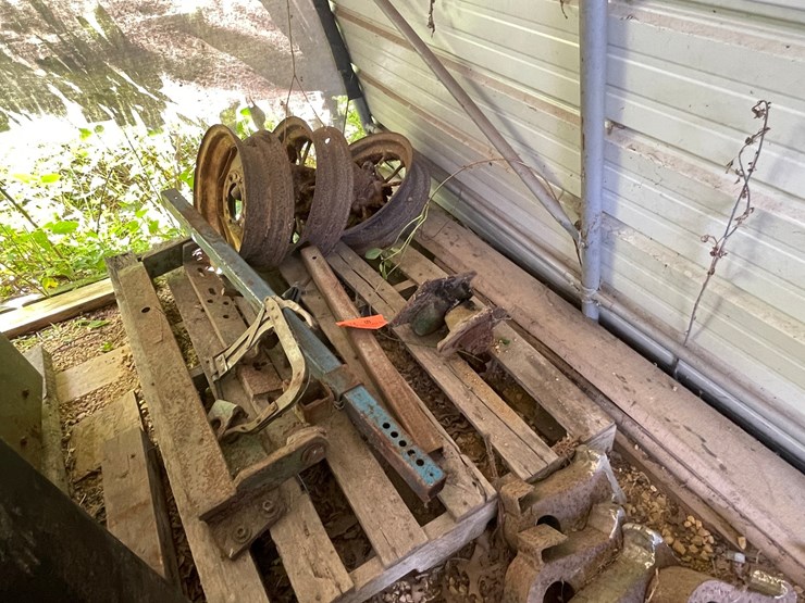 #3334-•-pallet-of-scrap-metal-image-1