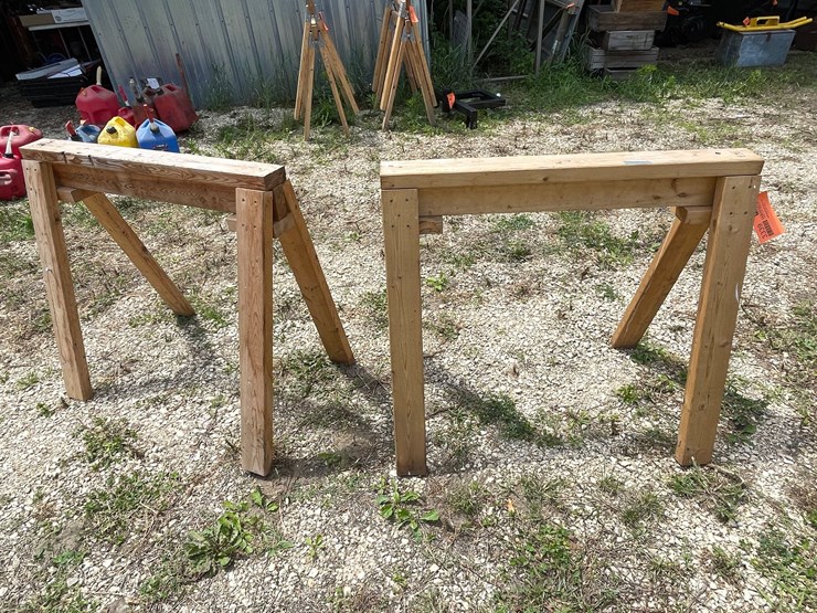 #3339-•-(2)-wood-sawhorses-image-6
