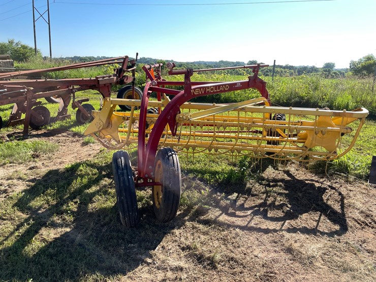 new-holland-256-image-1