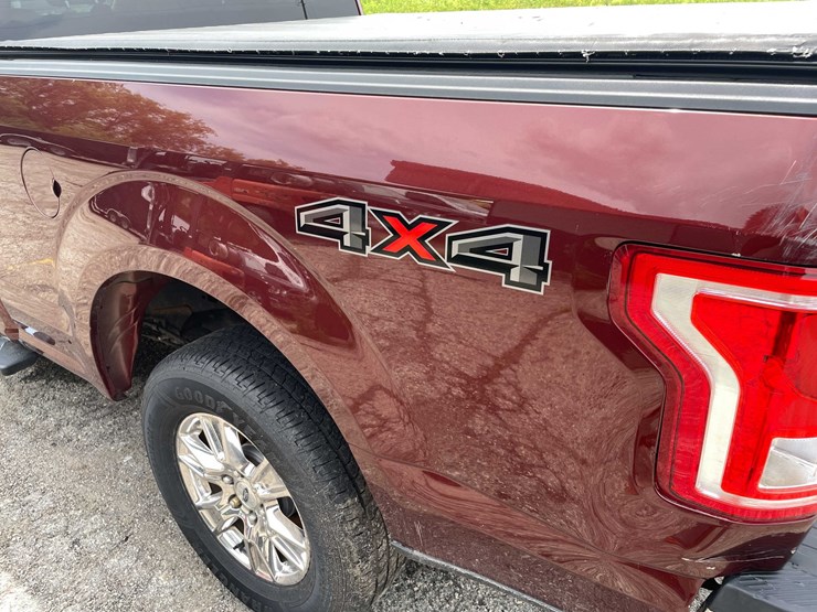2016-ford-f150-xlt-image-39