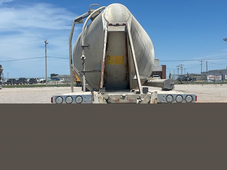 1982-fruehauf-trailer-image-6