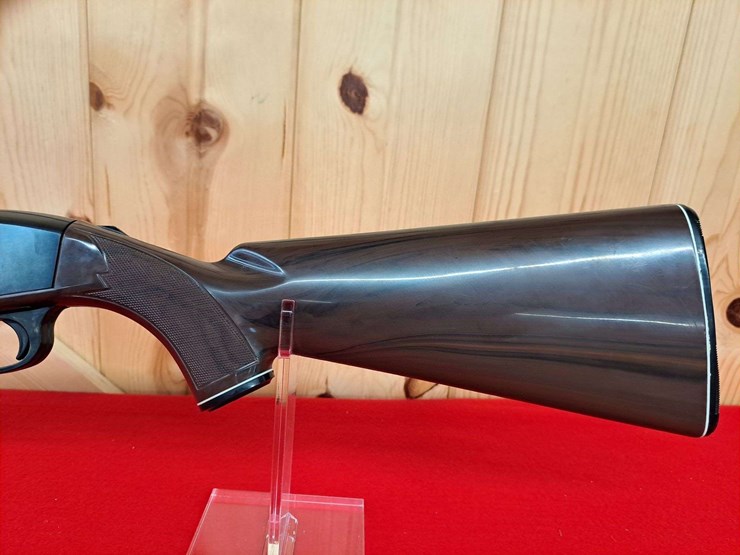remington-nylon-66-.22-lr-semiauto-rifle-image-4