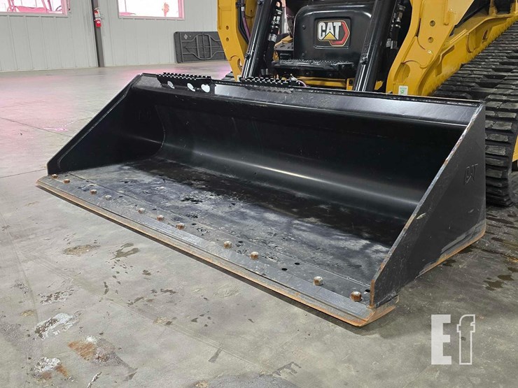 2025-caterpillar-255-image-9