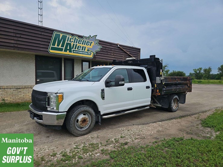 2017-ford-f350-image-1