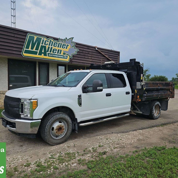 2017 FORD F350