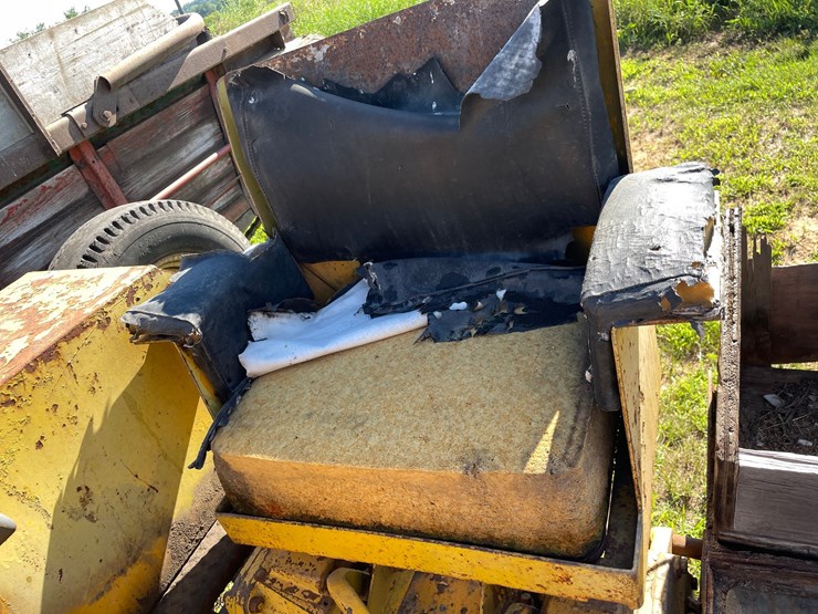 john-deere-440-image-12