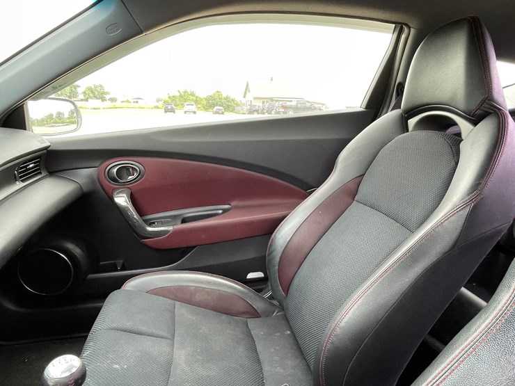 #1013-•-2013-honda-cr-z-hybrid-(no-title,-for-parts)-image-18