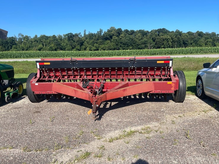 case-ih-5100-image-2
