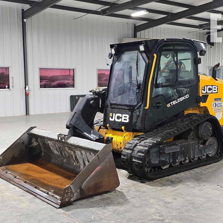 2021 JCB 3TS-8T