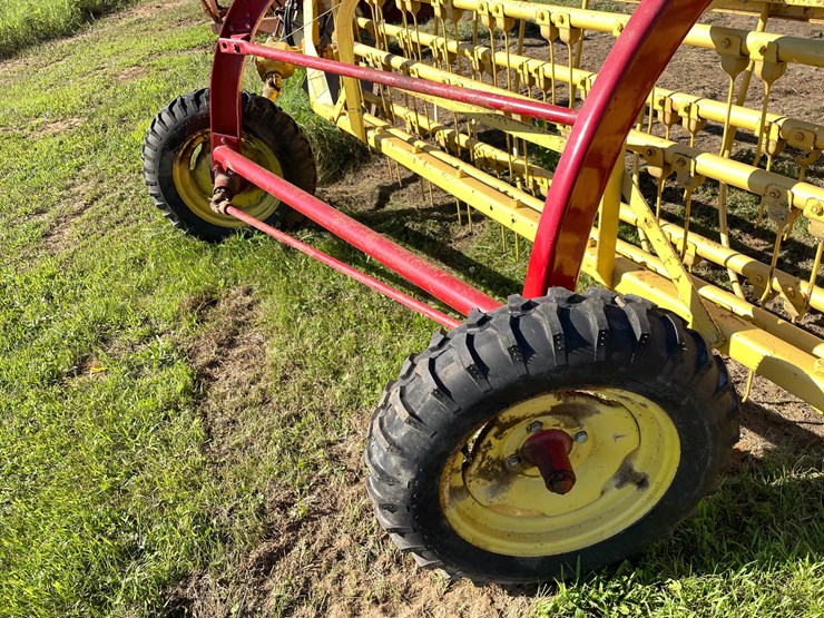 new-holland-256-image-15