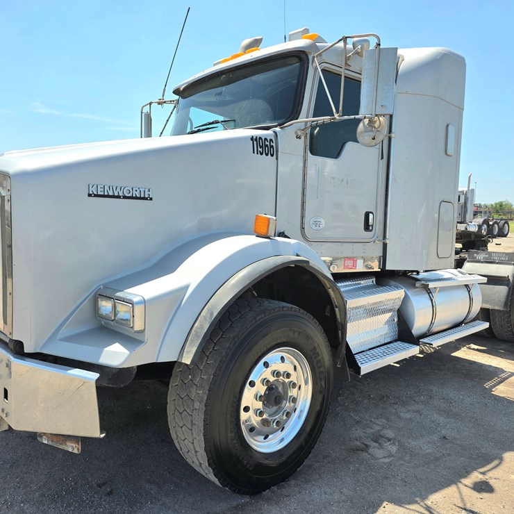 2015 KENWORTH T800