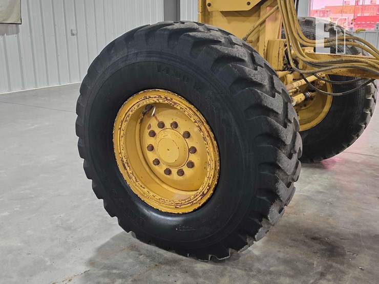 1996-caterpillar-140h-image-26
