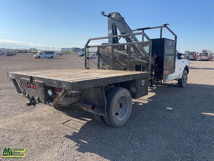 2002-ford-f550-image-3