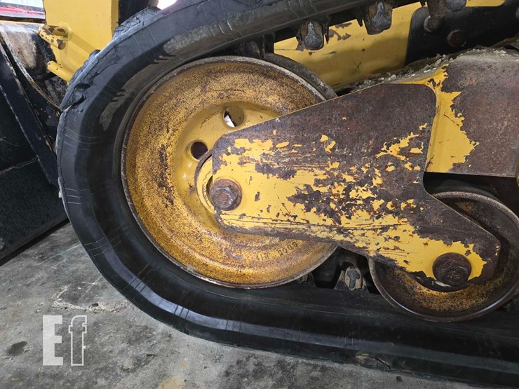 2022-caterpillar-259d3-image-28