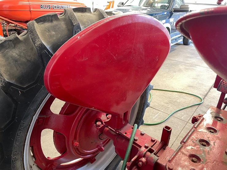 #1039-•-mccormick-farmall-h-tractor-(galesville,-wi)-image-20
