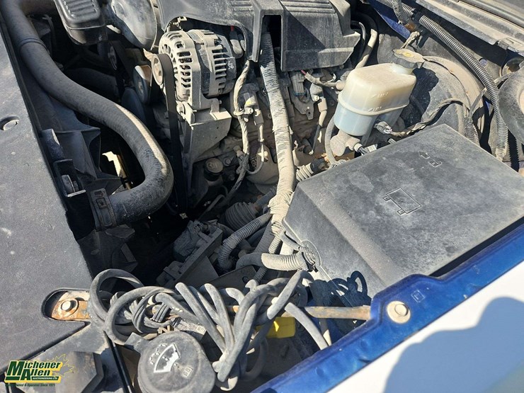 2013-chevrolet-silverado-1500-image-29