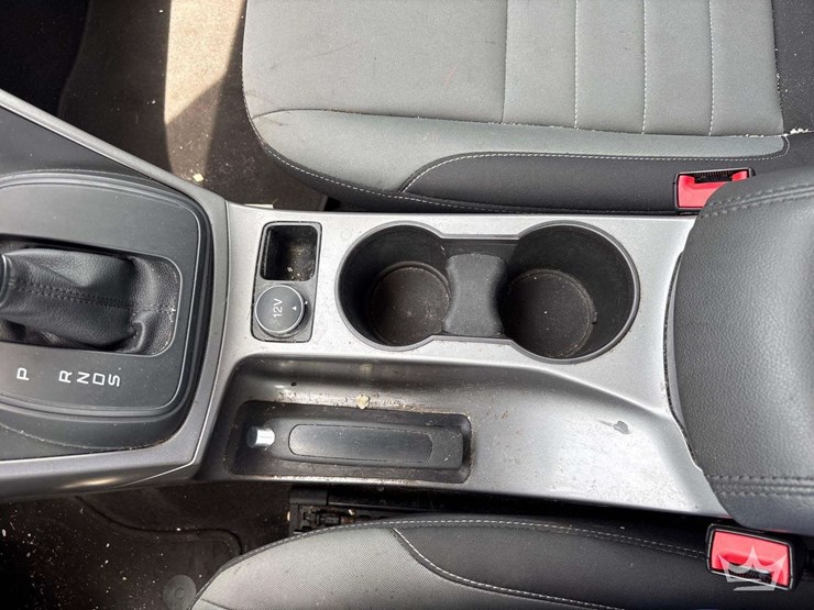 2016-ford-escape-image-18