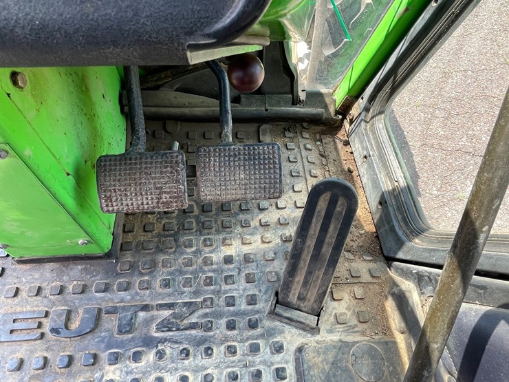 deutz-dx130-image-54