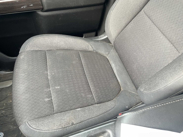2020-chevrolet-1500-image-61
