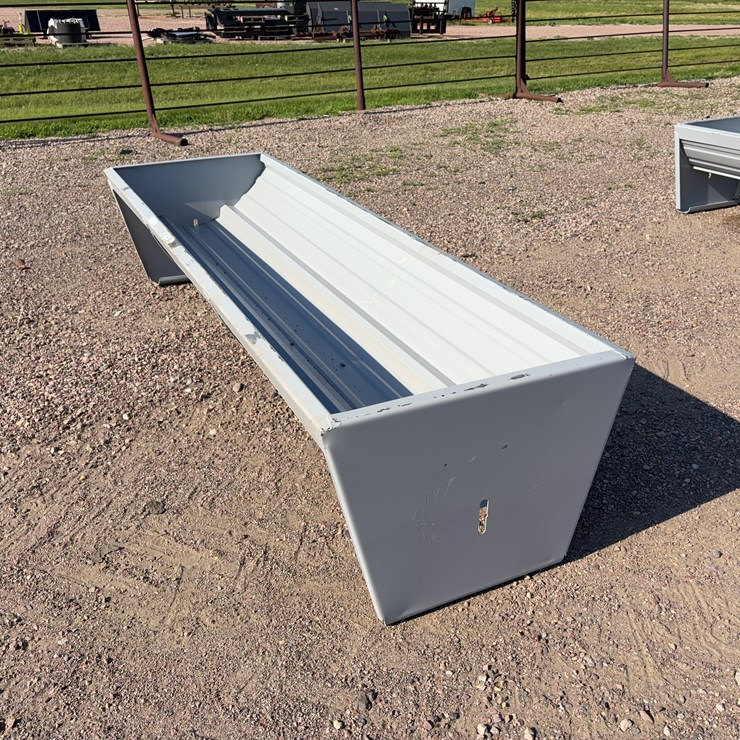 Cattle Feeder