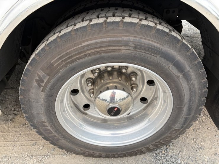 2002-international-durastar-4400-image-18