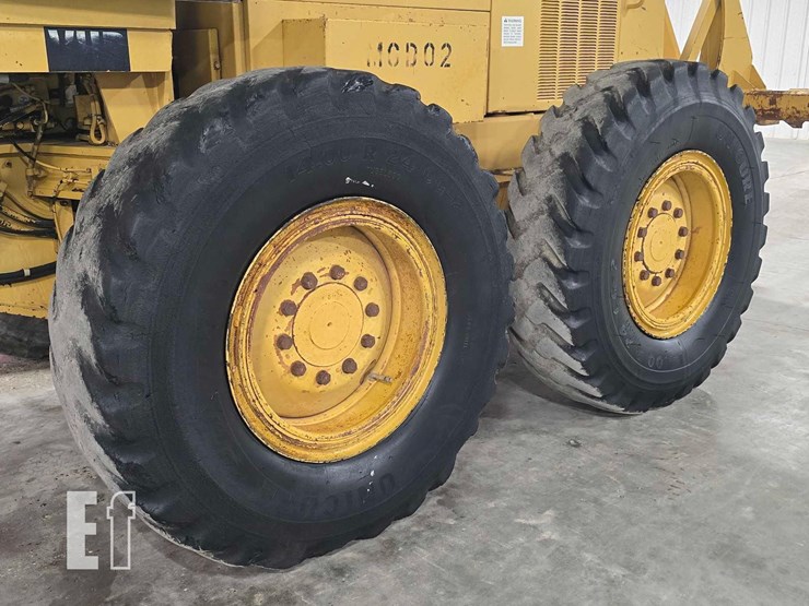 1996-caterpillar-140h-image-27