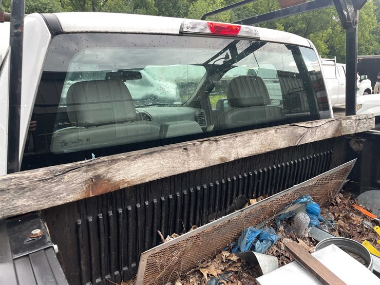 2017-ford-f150-xl-image-34