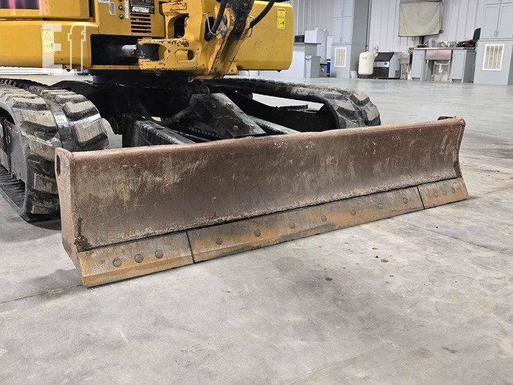 2019-caterpillar-303.5e2-cr-image-14