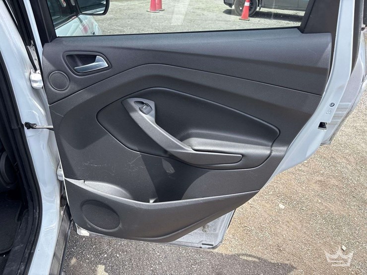 2016-ford-escape-image-25