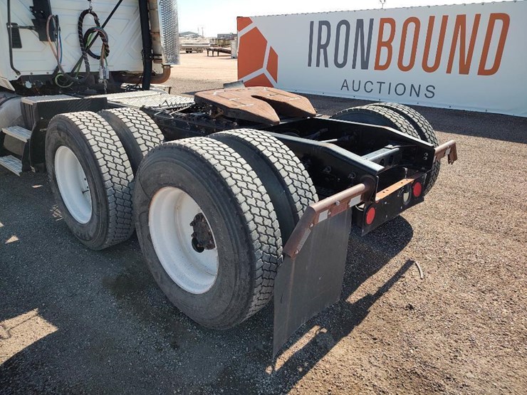 2012-international-prostar-image-15