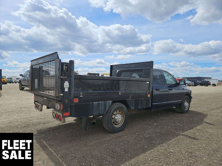 2004-dodge-ram-2500-image-4