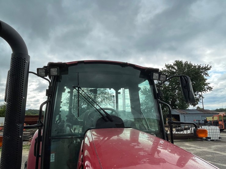 #999-•-case-ih-140a-tractor-with-cab-image-23