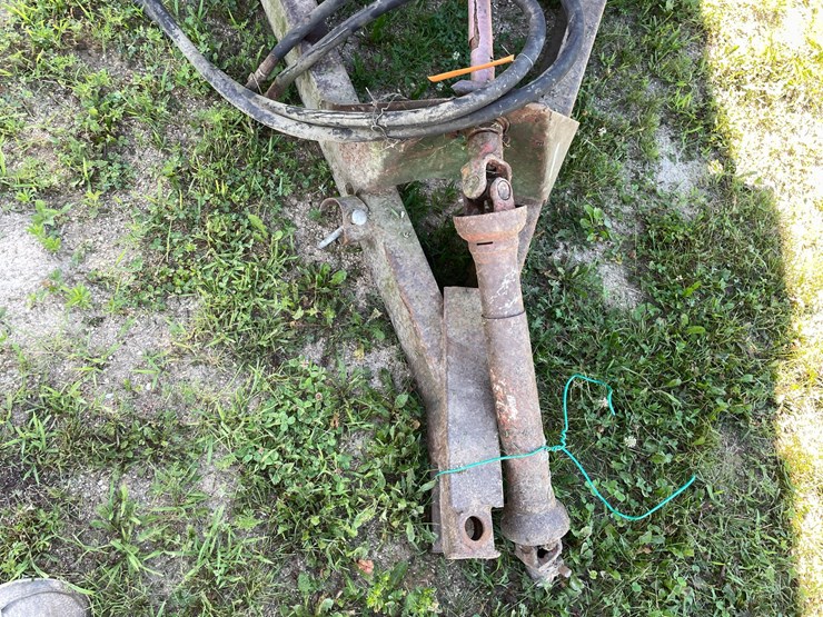 #1034-•-new-idea-manure-spreader-image-14