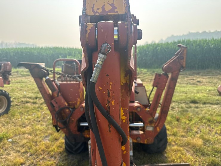 ditch-witch-rt40-image-11