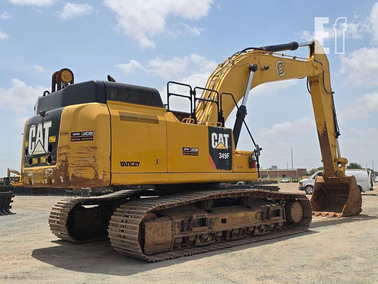 2017-caterpillar-349fl-image-3