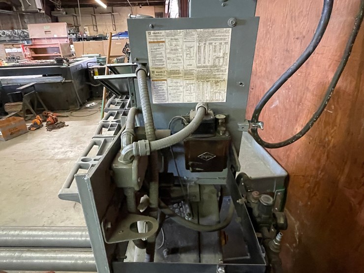 #4001-•-lown-model-b300-industrial-power-roller-image-5