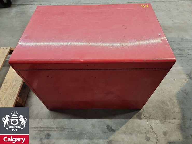westward-tool-chest-image-2