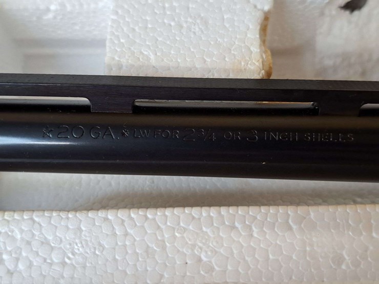 remington-model-870lw-special-field-20-gauge-pump-action-shotgun-image-12