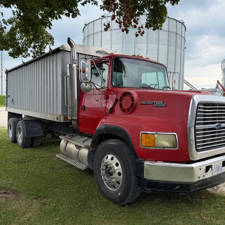 1995 FORD L9000