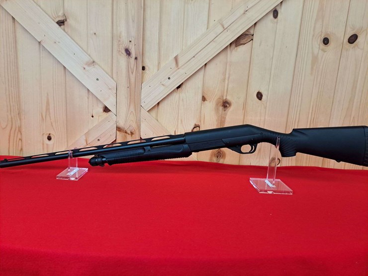 benelli-nova-20-gauge-pump-action-shotgun-image-1