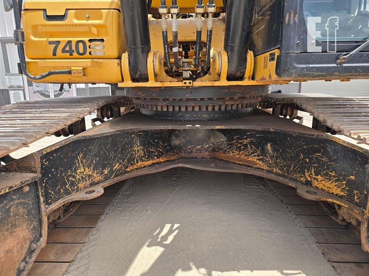 2017-caterpillar-349fl-image-27