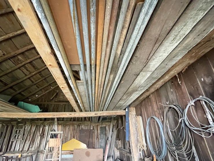 #2341-•-all-contents-in-rafters-image-2