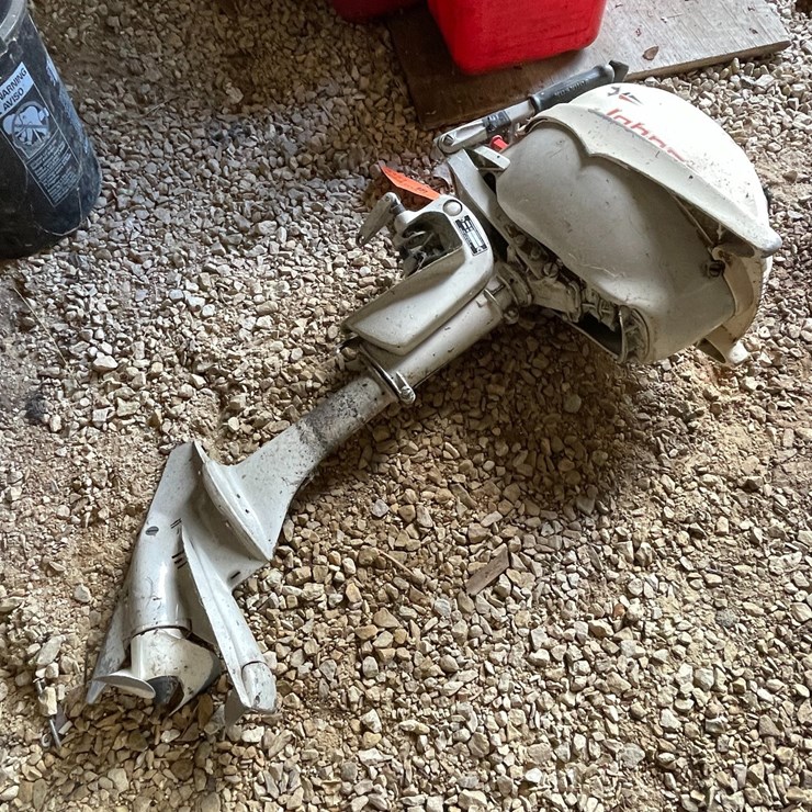#3351 • Johnson 3HP Seahorse Outboard Motor