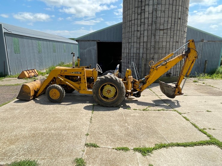 john-deere-440-image-8