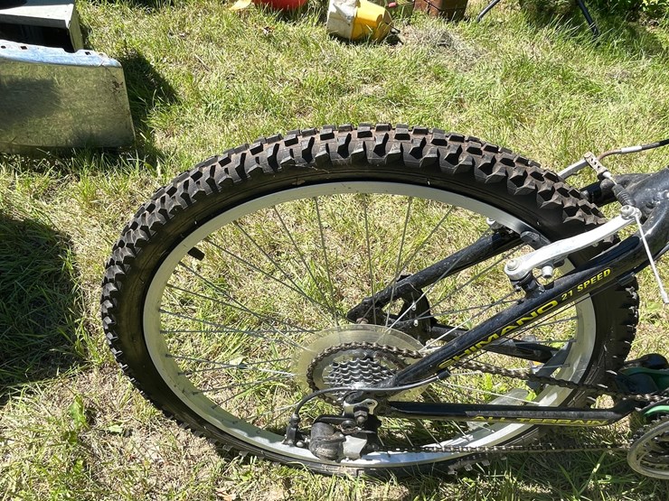 #3301-•-john-deere-aluminum-adventure-ats-bike-image-13