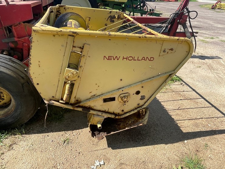 new-holland-880-image-16