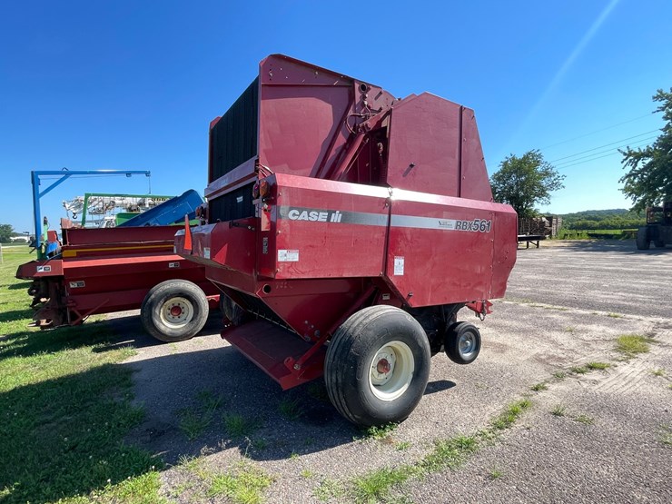case-ih-rbx561-image-6