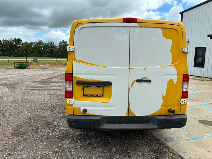 2019-nissan-nv2500-image-5