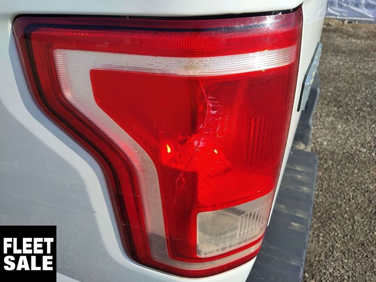 2017-ford-f150-image-37